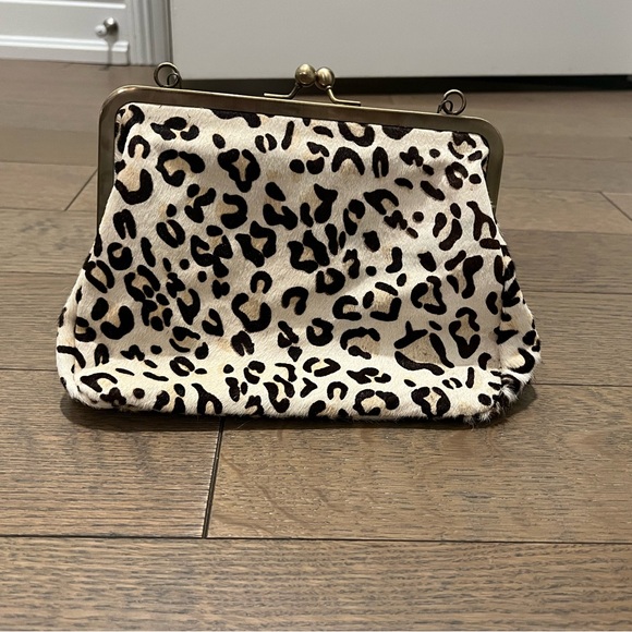 Leopard print vintage style clutch - Picture 5 of 6